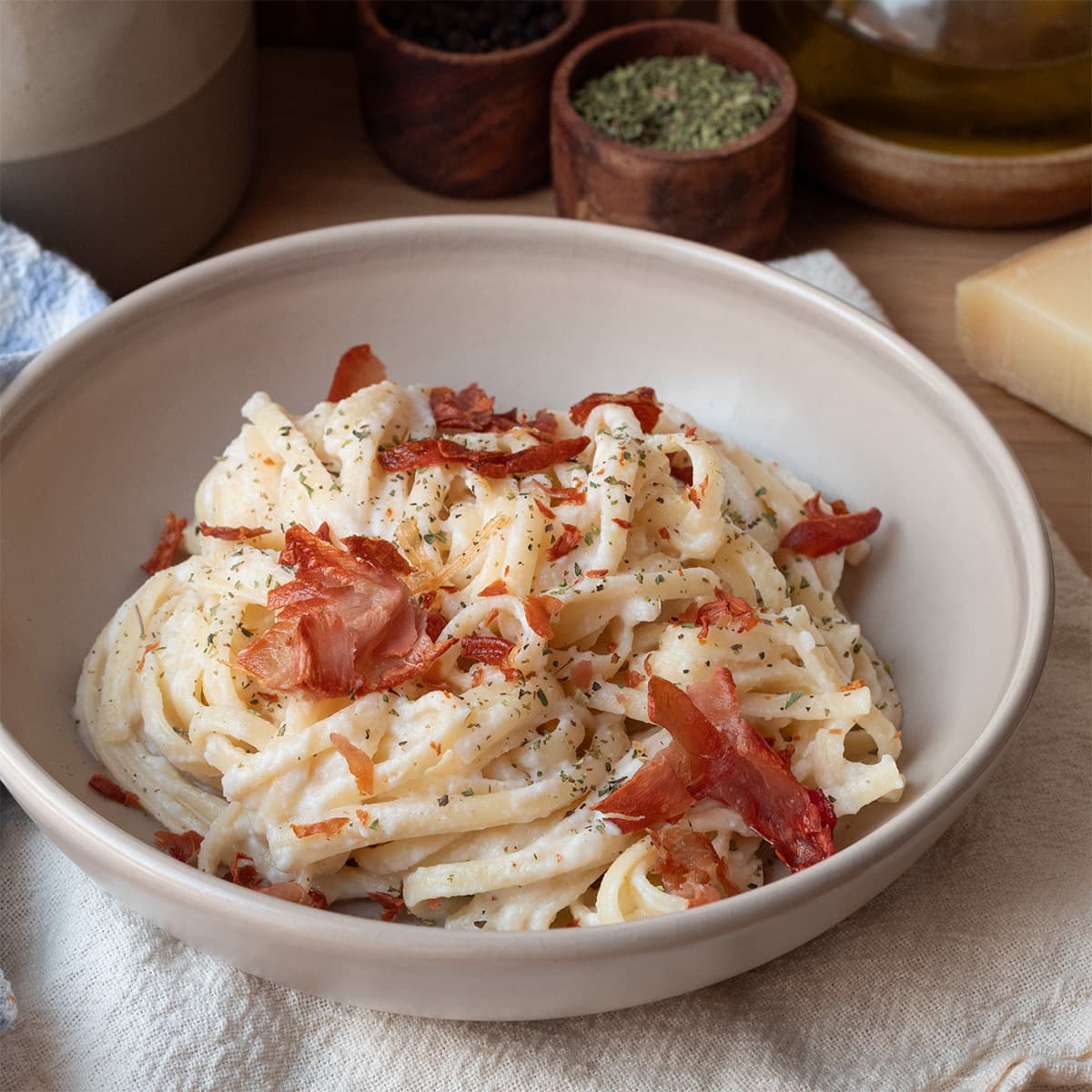 Pasta con salsa de coliflor en Mambo